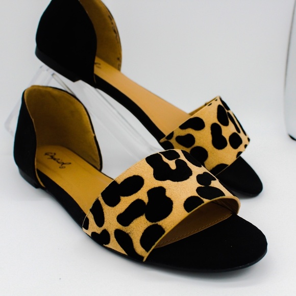 VACAY-Flats/leopard - Picture 5 of 6